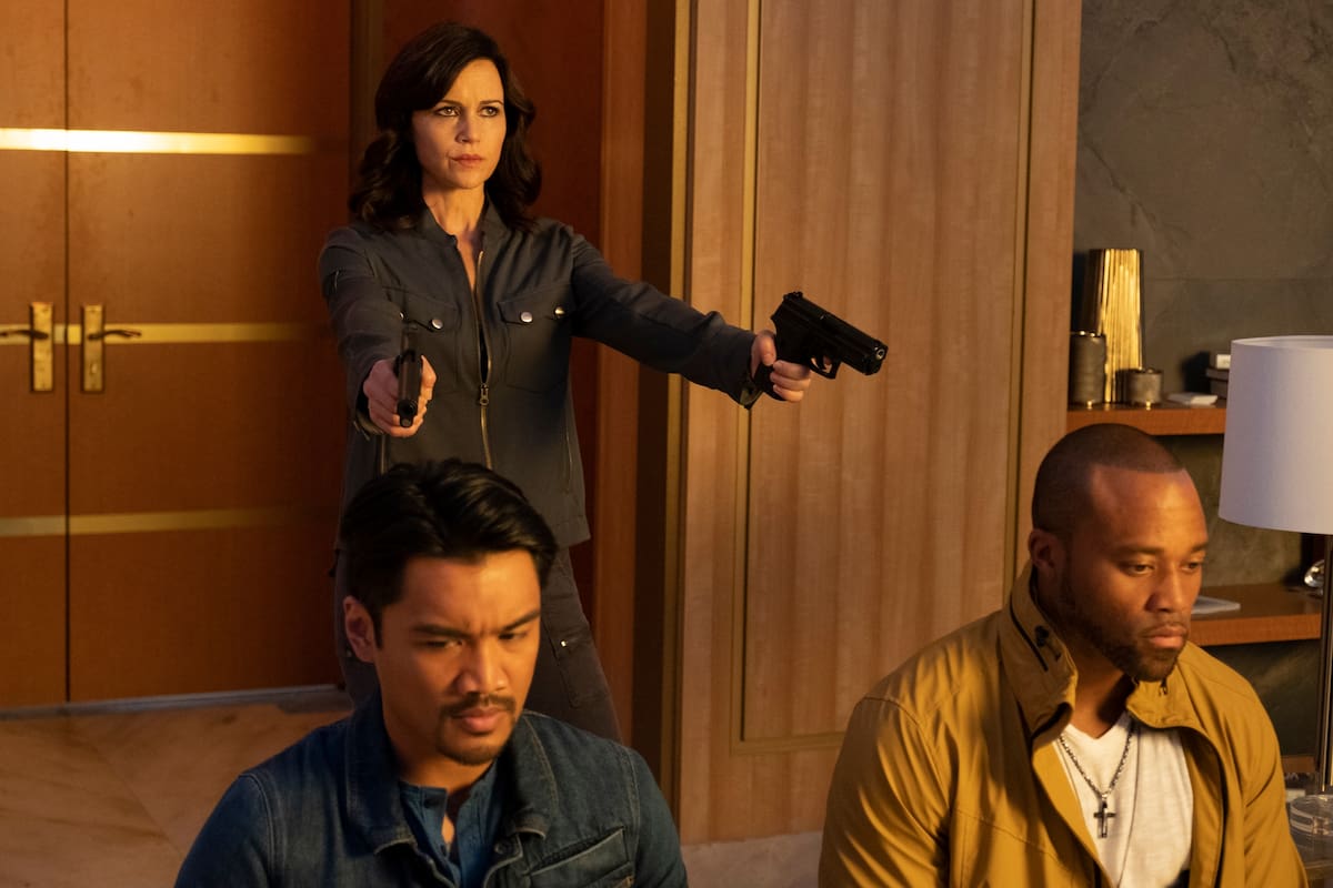 Jett, la nueva serie de MAX Prime, protagonizada Carla Gugino