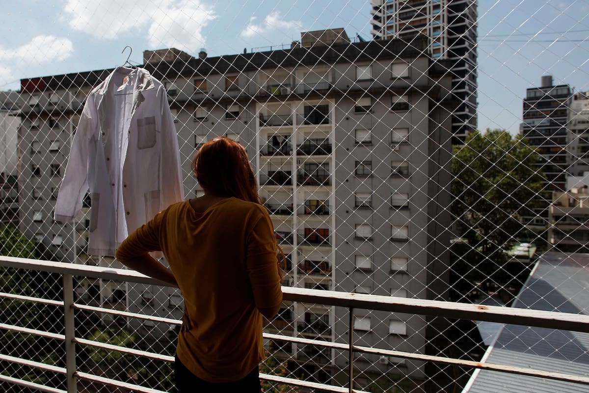 Jhannela Brito, venezolana, en su departamento de Buenos Aires en febrero de 2018, tras conocerse mejoras en los requisitos migratorios