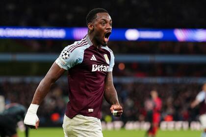 Jhon Durán dejó Aston Villa y pasó a Al-Nassr, de Arabia Saudita por 79 millones de dólares: fue la venta récord del último mercado