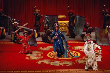 Jiang consideraba que la ópera tradicional china no representaba los valores ni la realidad de la China comunista