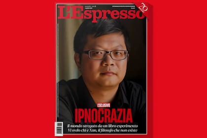 Jianwei Xun es un filósofo que no existe: el autor de "Hipnocracia" es en realidad la creación del ensayista Andrea Colamedici, que usó a las IA ChatGPT y Claude para crear el texto del libro