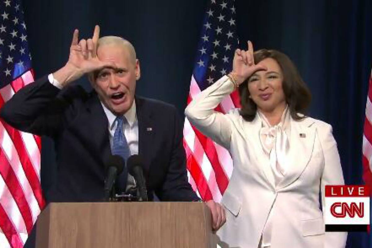Jim Carrey como Joe Biden y Maya Rudolph como Kamala Harris en Saturday Night Live