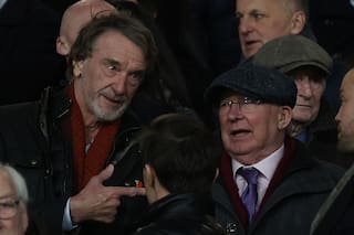 Manchester United echó a la leyenda del club que ganó 38 títulos en 26 años
