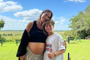 Jimena Barón abrió el debate sobre el uso del celular en su hijo de 11 años