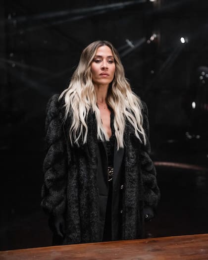 Jimena Barón en el videoclip de "La Araña"