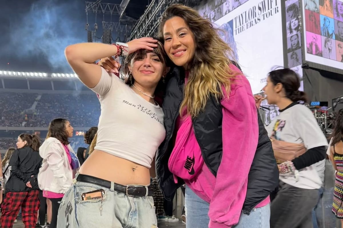 Jimena Barón junto a Mía, la joven que cumplió el sueño de ver a Taylor Swift en vivo