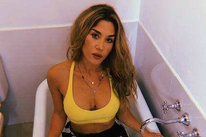 Jimena Barón opinó de las donaciones por Notre Dame y los tuiteros no tuvieron piedad