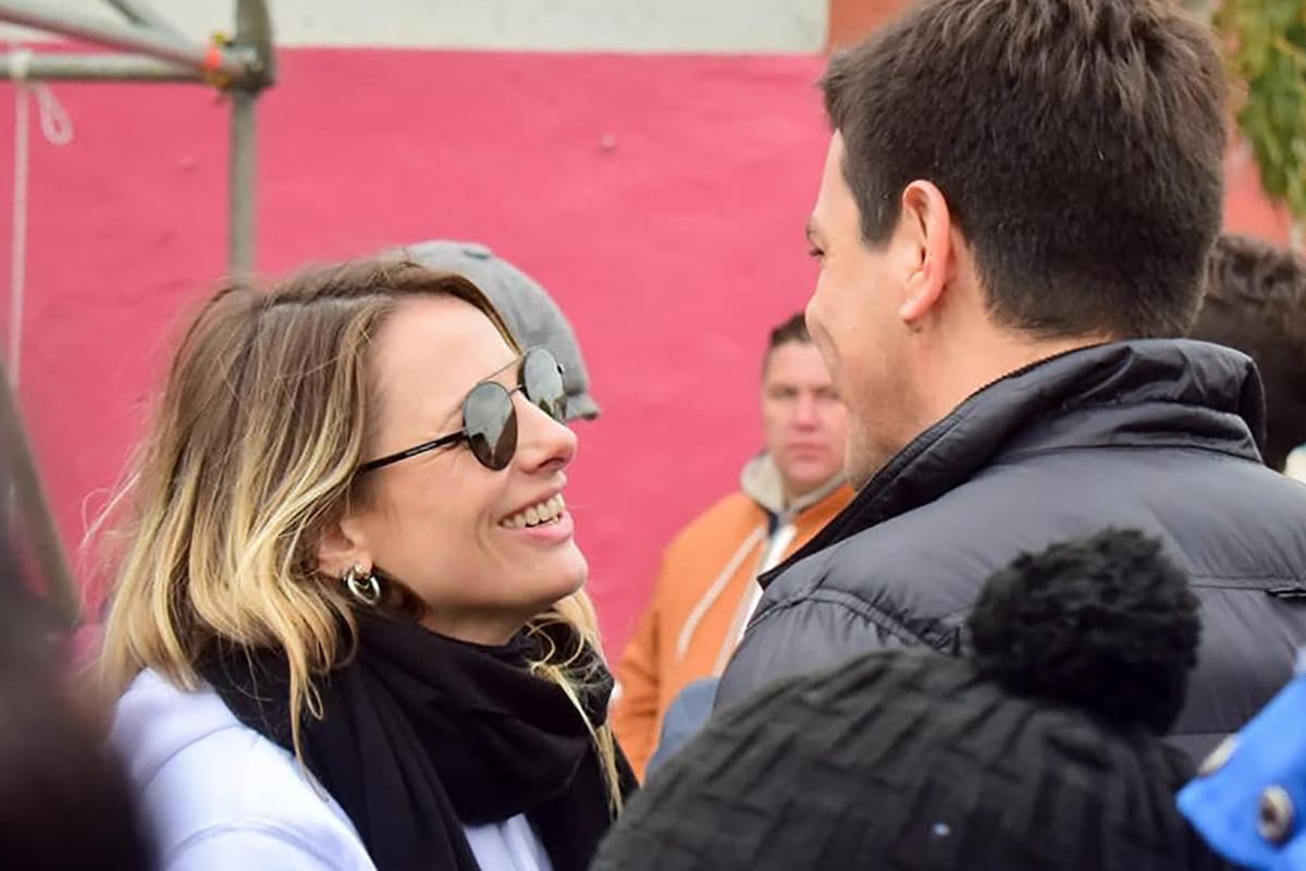 Jimena Campisi con su novio, Cristian Cardozo, en el Partido de la Costa