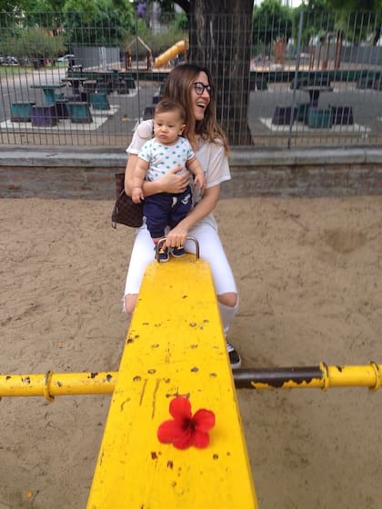 Jimena con Morrison cuando era bebé (Foto: @jmena)