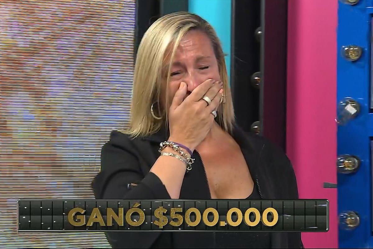 Jimena es cosmetóloga y técnica de laboratorio.