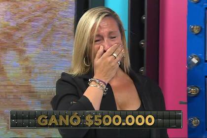 Jimena es cosmetóloga y técnica de laboratorio.