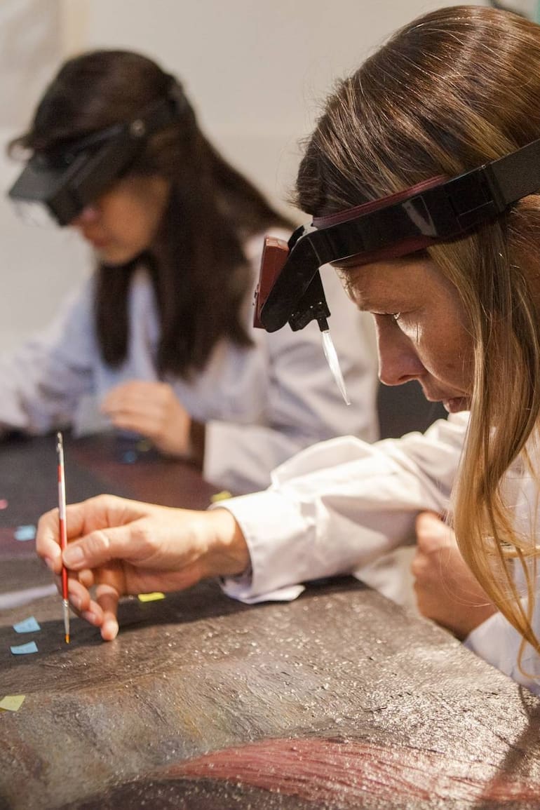 Jimena Tilio y Carolina Ramírez son expertas en restauración.