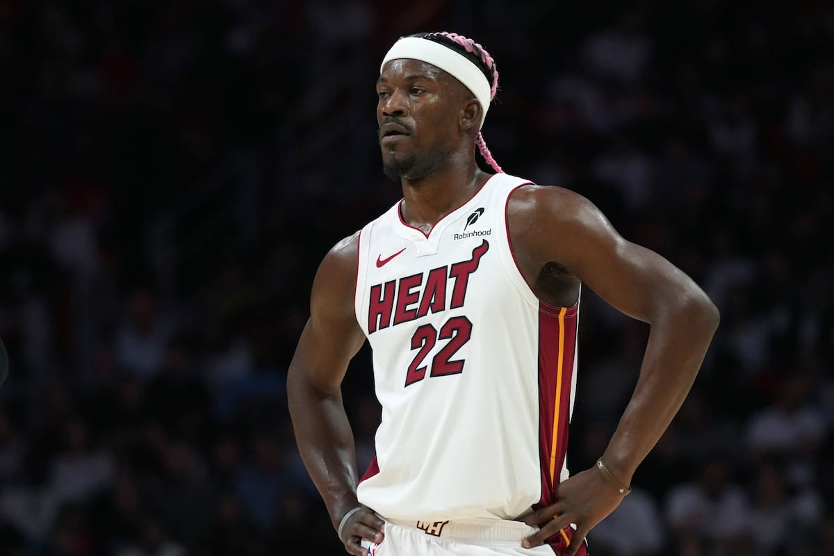 Jimmy Butler deja Miami Heat, después de haber llevado a la franquicia a dos finales de la NBA, para jugar en Golden State Warriors. (AP Foto/Lynne Sladky)