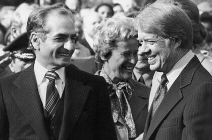 Jimmy Carter fue el último presidente estadounidense hasta la fecha en viajar a Irán, con quien Estados Unidos rompió relaciones en 1980 durante la llamada crisis de los rehenes.