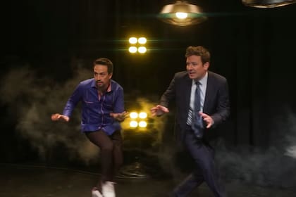 Jimmy Fallon y Lin-Manuel Miranda celebraron el regreso de Broadway. Fuente: YouTube
