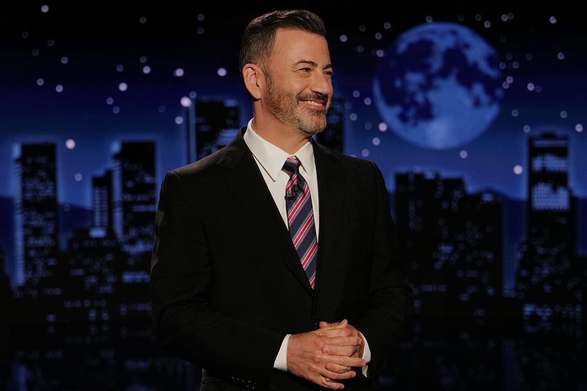 Jimmy Kimmel durante su monólogo de regreso, donde abordó la controversia generada por sus dichos