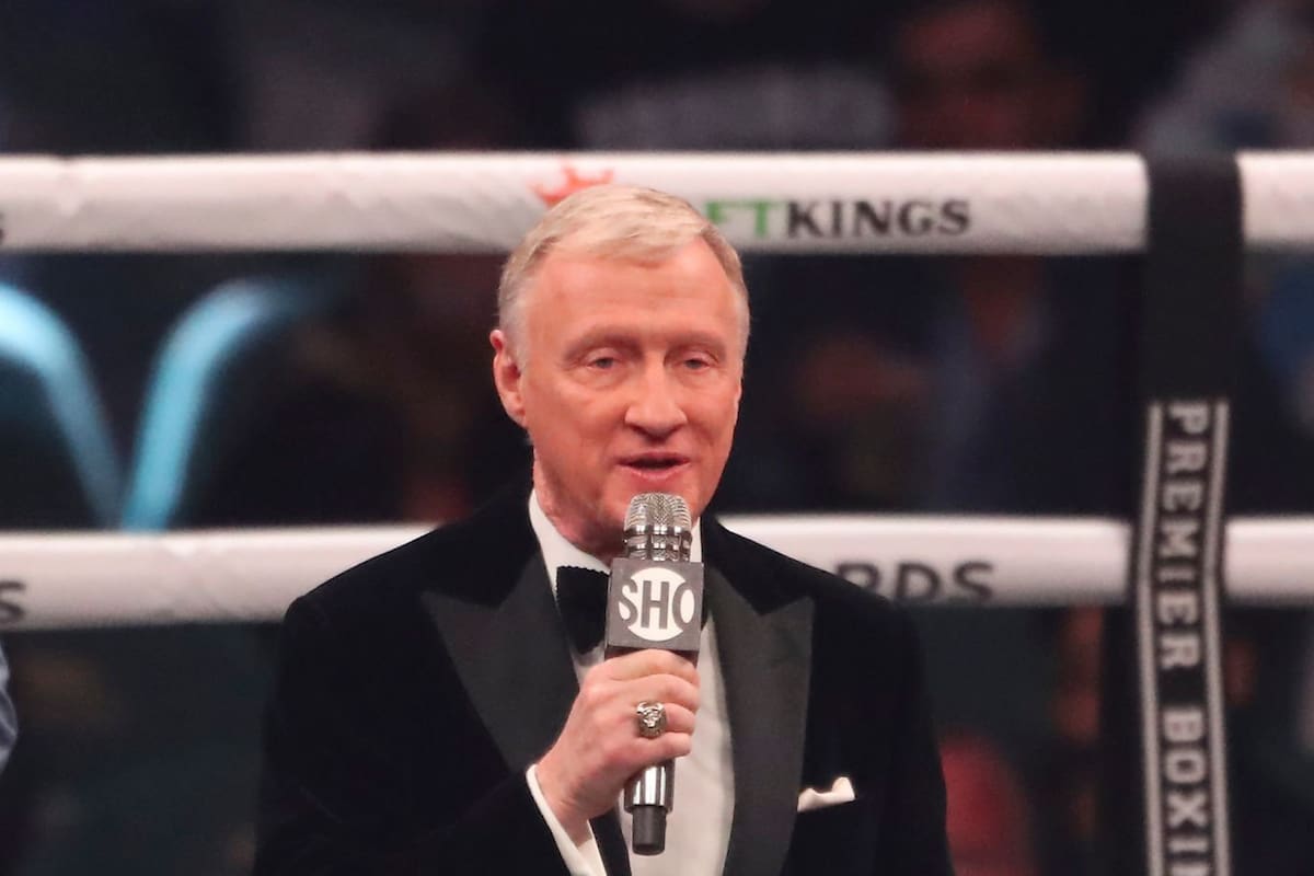 Jimmy Lennon Jr., el icónico presentador de las peleas transmitidas por Showtime