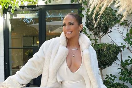 JLo era una figura esperada por los medios en la noche más importante del cine