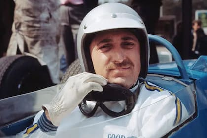 Jo Schlesser llegó al automovilismo de casualidad y tenía un sueño: llegar a la Fórmula 1