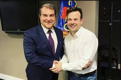 Joan Laporta y José Elías, un empresario que aporta dinero en el club