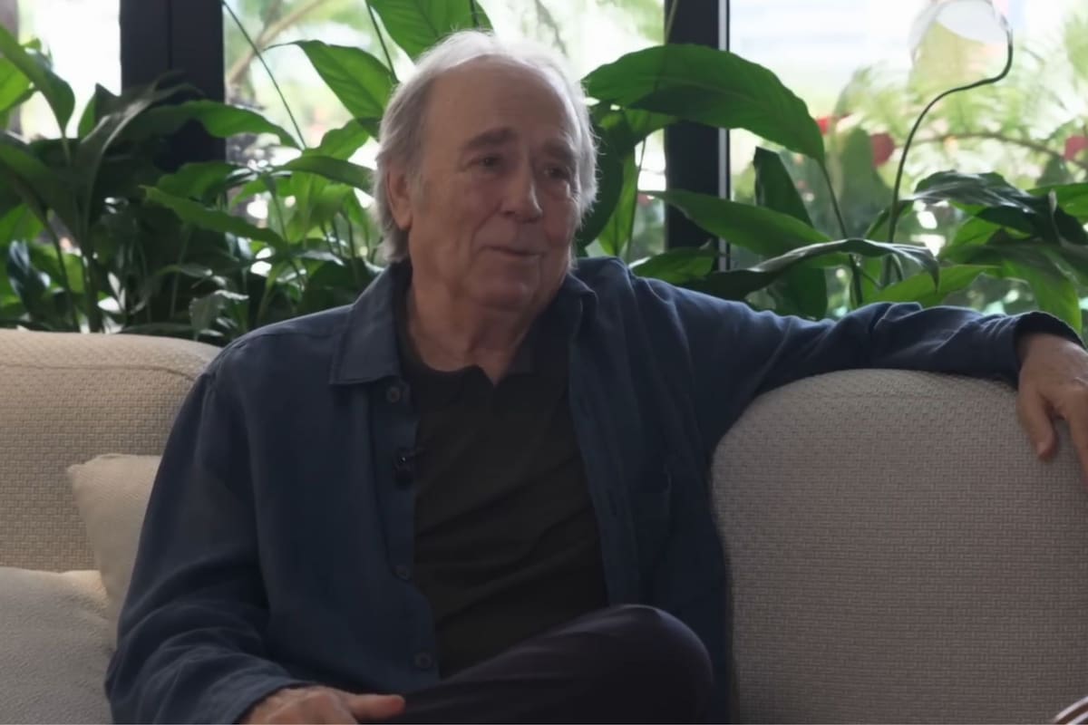 Joan Manuel Serrat a sus 82 años: “Todo pasa muy deprisa; hoy eres fuego y mañana olvido”