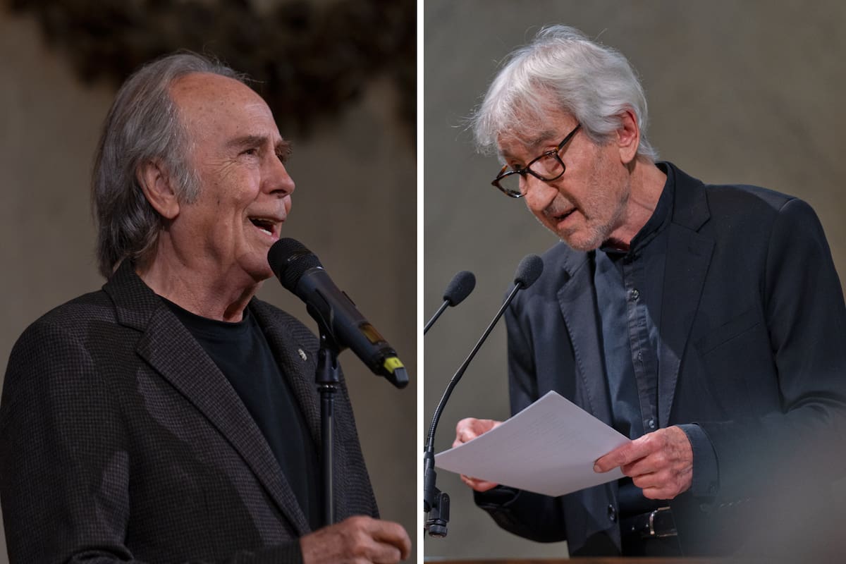 Joan Manuel Serrat y José Sacristán, en el homenaje a Machado en la Real Academia Española
