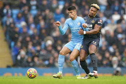 Joao Cancelo atraviesa un gran momento de forma con Manchester City; Adama Traoré busca recuperar su nivel en Wolves