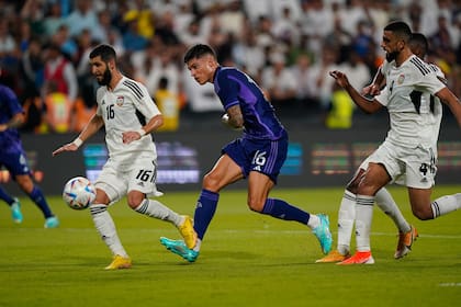 Joaquín Correa, en acción contra Emiratos Árabes: el delantero de Inter se perderá el Mundial por una lesión en una de sus rodillas
