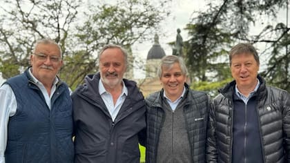 Joaquín de la Torre, Guillermo Britos y Carlos Bevilacqua, alguno de los dirigentes que impulsan federalizar el Conurbano