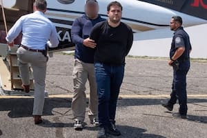 El avión del FBI que llevó al hijo del Chapo Guzmán y al Mayo Zambada a EE.UU. tiene un nuevo destino en Nuevo México