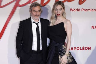 Del look sexy de Jessica Biel al paso por la alfombra roja de Joaquin Phoenix y Vanessa Kirby