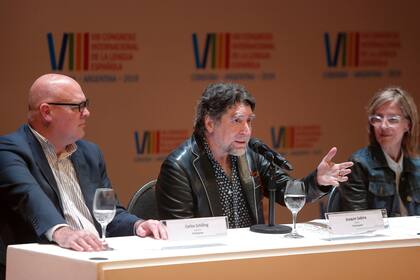 Joaquín Sabina fue invitado a participar del Festival de la Palabra en el VIII Congreso Internacional de la Lengua Española (CILE)