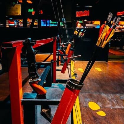 Jobs Bar tiene su propia arquería