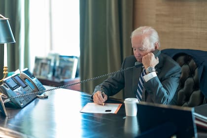Joe Biden aprobó fondos federales para la asistencia de nueve condados en Florida tras el paso del huracán Ian