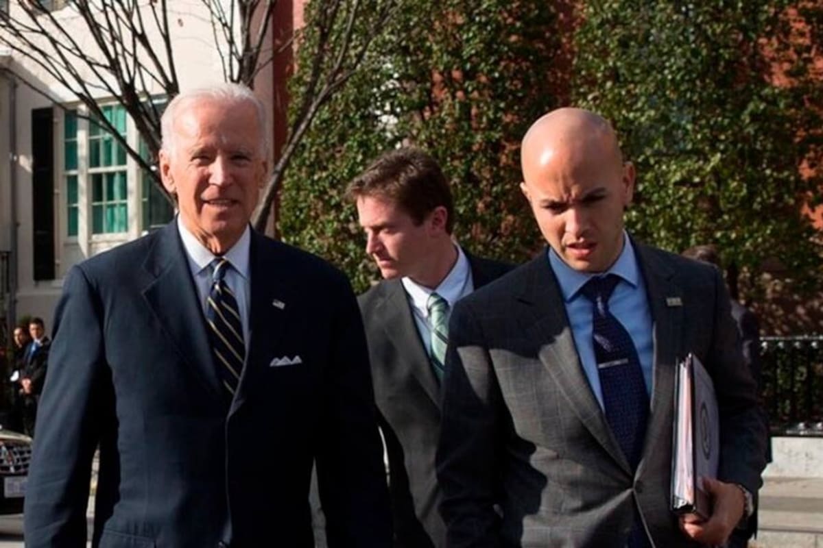 Joe Biden y Juan González