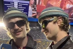 Joe Keery estuvo en La Bombonera en la previa de su show en el Lollapalooza 2026 (Foto: Captura de video)