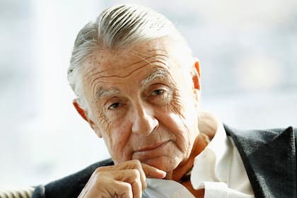 Joel Schumacher
