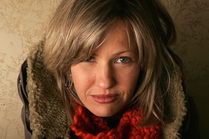 Joey Lauren Adams: “Estoy en mis cincuenta, tengo más aspereza y más líneas en la cara; ahora puedo hacer personajes de carácter”, dijo la actriz y directora, que vuelve a la pantalla grande tras 28 años con la película CatNIP