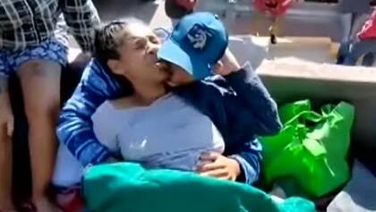Johandri estuvo varias horas en labor de parto a bordo del tren