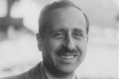 Johannes Schwarzenberg ideó un sistema de pasaportes falsos para lograr que los judíos húngaros pudieran escapar del nazismo