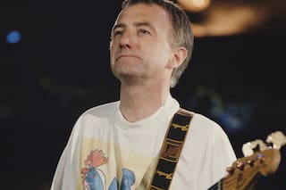 Alejado de la música, el exbajista de Queen John Deacon cumple 70 años