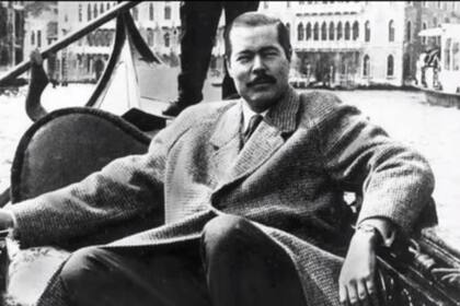 John Bingham, aristócrata y bon vivant británico, quiso asesinar a su mujer en el sótano de la mansión que compartían en Londres, pero mató a la niñera de sus hijos, y luego se esfumó del lugar del crimen y nunca más se supo de él