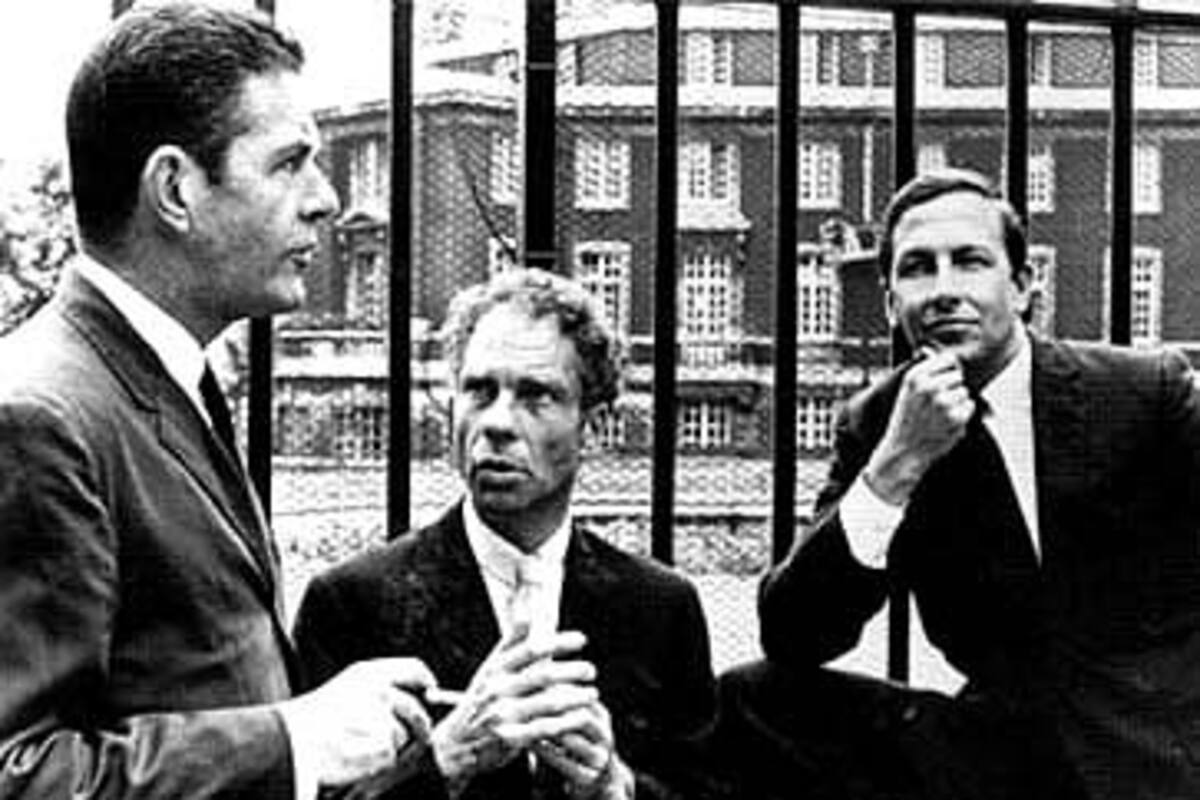 John Cage, Merce Cunningham y Robert Rauschenberg en Londres, 1964