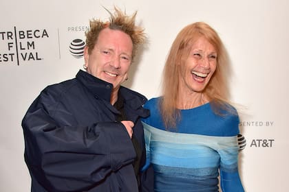 John Lydon y su mujer Nora Forster, antes de su muerte