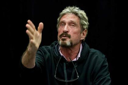 John McAfee durante su presentación en el festival de música y tecnología C2SV