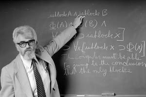 John McCarthy en la época en la que trabajó con lógica no monotónica; fue pionero de la Nube, los lenguajes de programación y la idea, ahora más cercana, de que las computadoras puedan pensar como los humanos