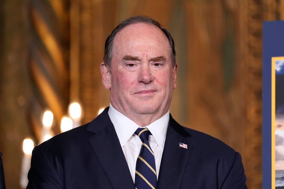 John Phelan, exjefe de la Armada de Estados Unidos (AP/Alex Brandon)