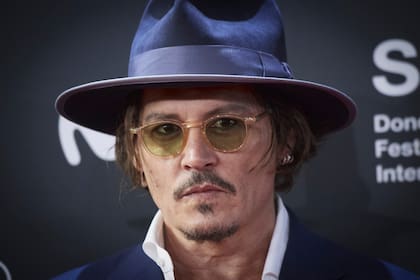 Johnny Depp puso a la venta no solo su mansión sino a toda la aldea que la incluye