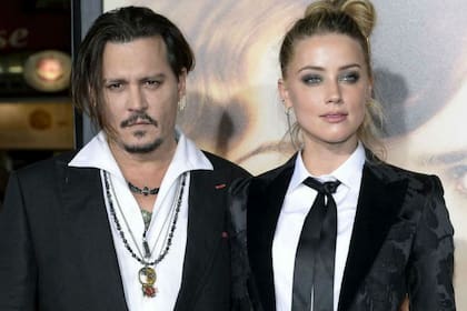 Johnny Depp junto a Amber Heard cuando eran pareja.
