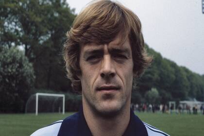 Johnny Rep duda de la legitimidad de la goleada por 6-0 de Argentina sobre Perú en el Mundial 78